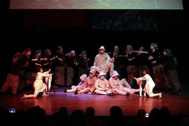 B&uuml;y&uuml;kşehirden &Ccedil;anakkale Oratoryosu 1