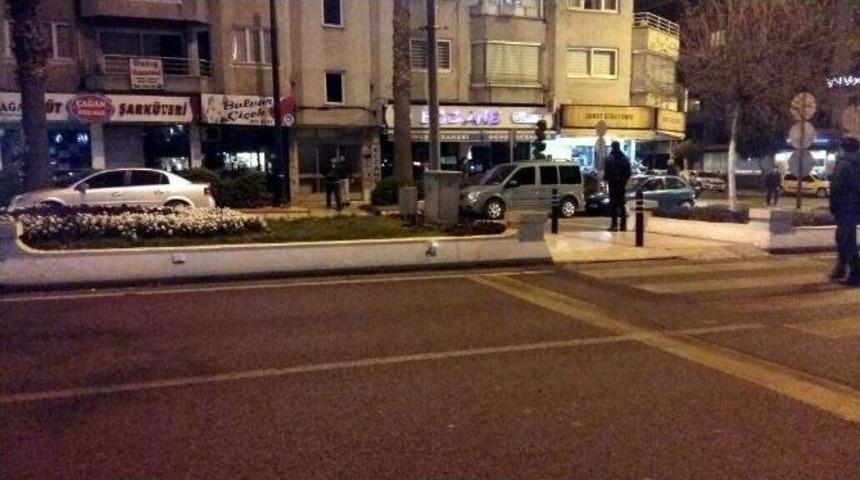 Bı&ccedil;aklı Saldırgan Korku Dolu Anlar Yaşattı