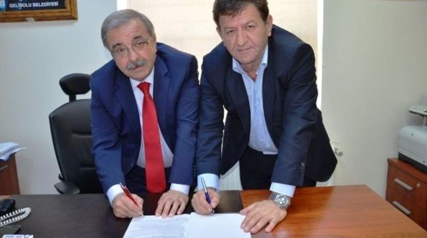 Gelibolu Belediyesi’nde Toplu Sözleşme Sevinci