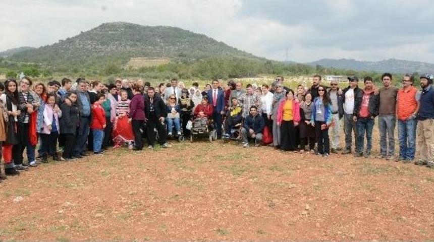 Down Sendromlu Çocuklar Gökyüzünden Mesajı Verdi