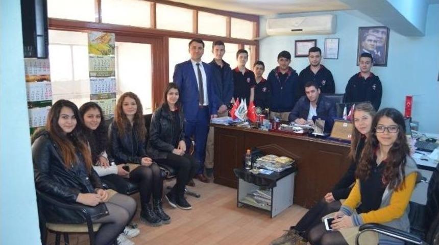 Kulalı &Ouml;ğrenciler Esnafları Ziyaret Etti