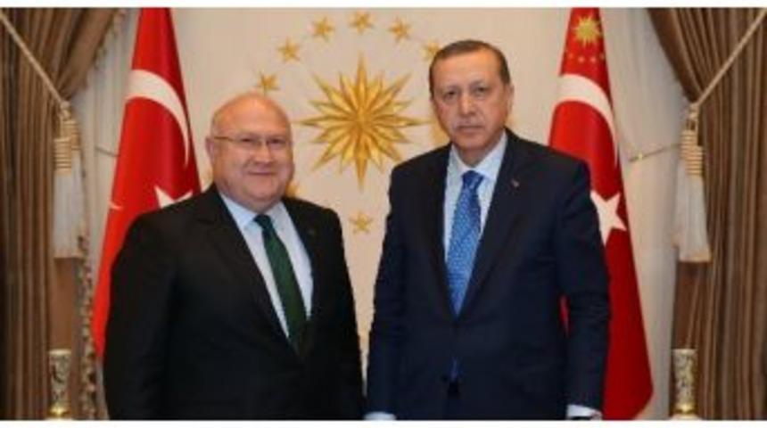 Cumhurbaşkanı Başdanışmanı Şener: "t&uuml;rkiye Kurtuluş M&uuml;cadelesi Veriyor"