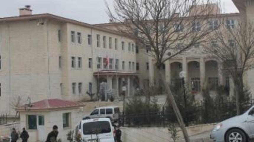 Siirt&rsquo;te G&ouml;zaltına Alınan 32 Kişi Serbest Bırakıldı