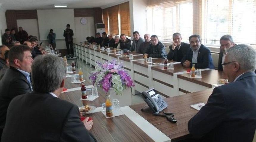 Bor Muhtarlarından Vali’ye Teşekkür Ziyareti