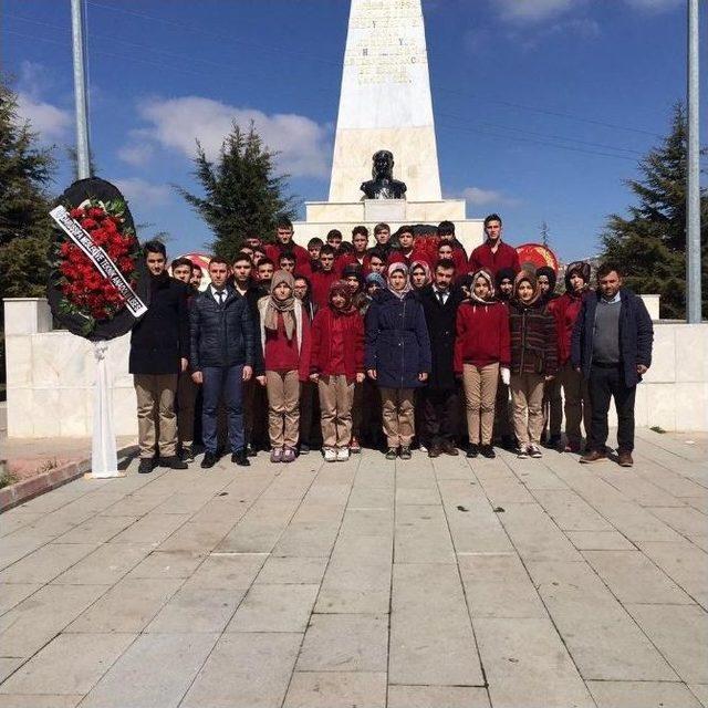 Yozgat Dar&uuml;şşifa Sağlık Meslek Lisesi &Ccedil;anakkale Şehitlerini Andı 1