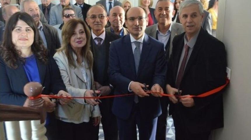 S&ouml;ke&rsquo;de Şiir Sergisi A&ccedil;ıldı