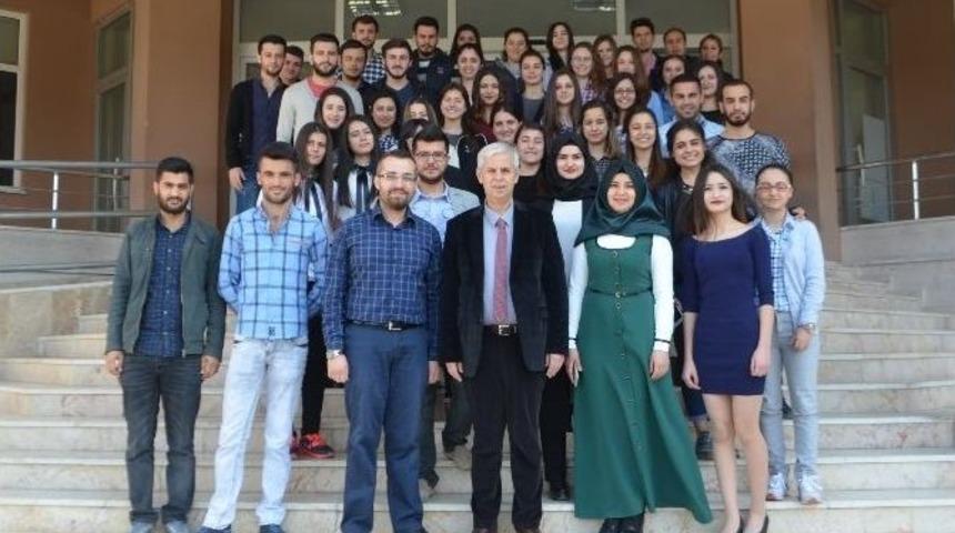 Başkan Toyran, S&ouml;ke İşletme Fak&uuml;ltesi&rsquo;nde Derse Konuk Oldu