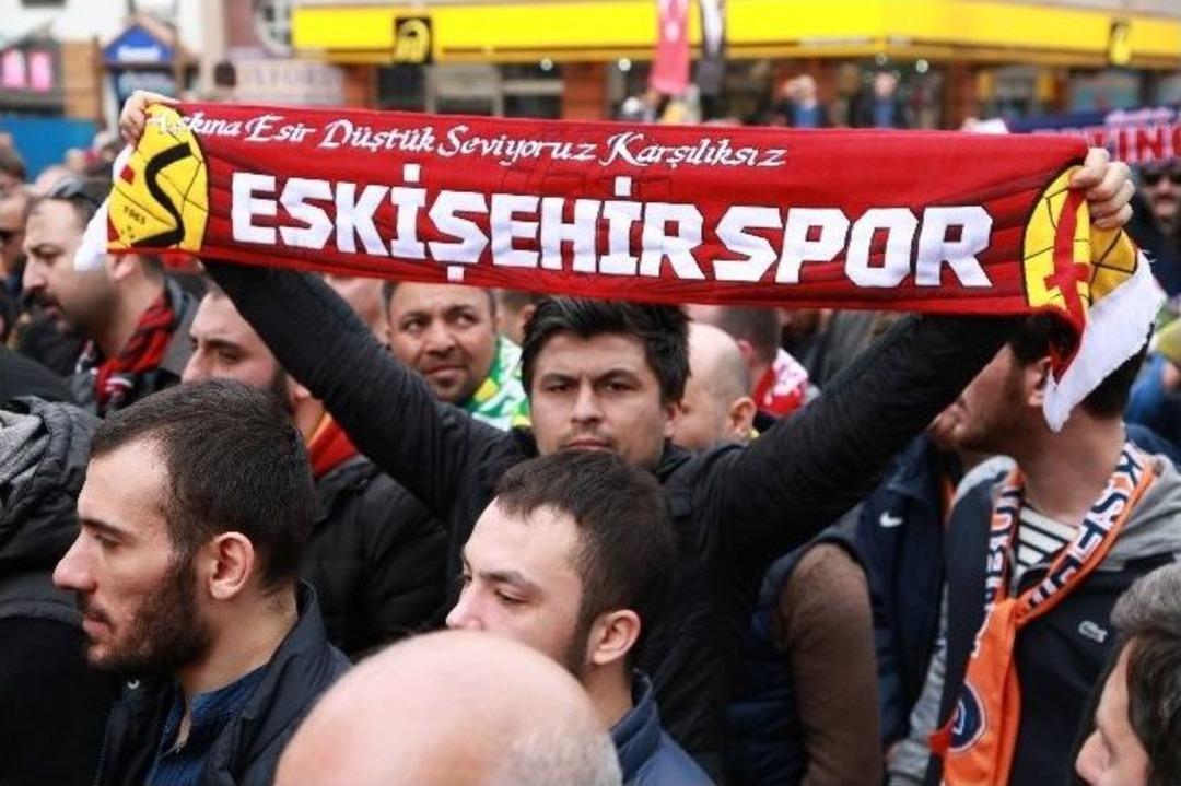 Taraftar Grupları Ter&ouml;re Karşı Tek Y&uuml;rek Oldu