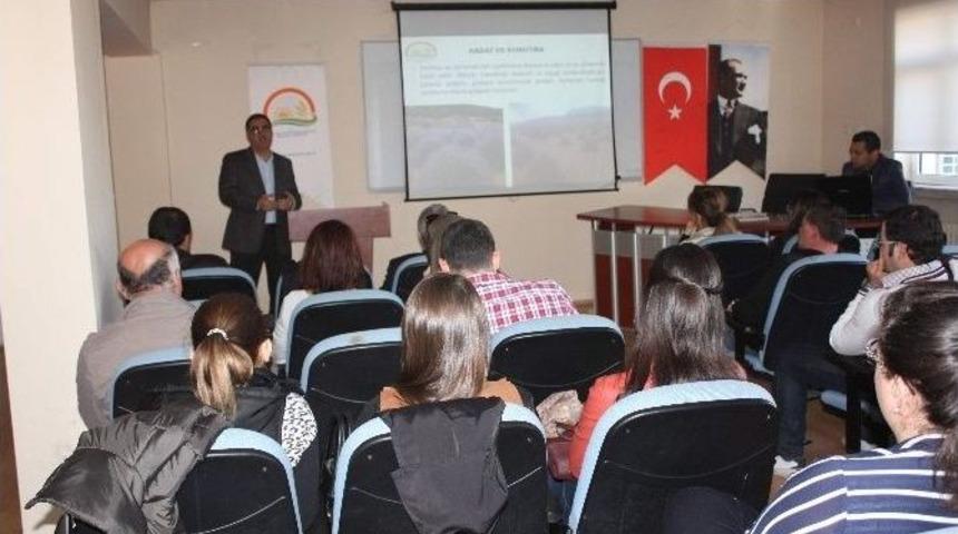 Tarım Yayımcısı Ve Danışmanlarına Eğitim Verildi