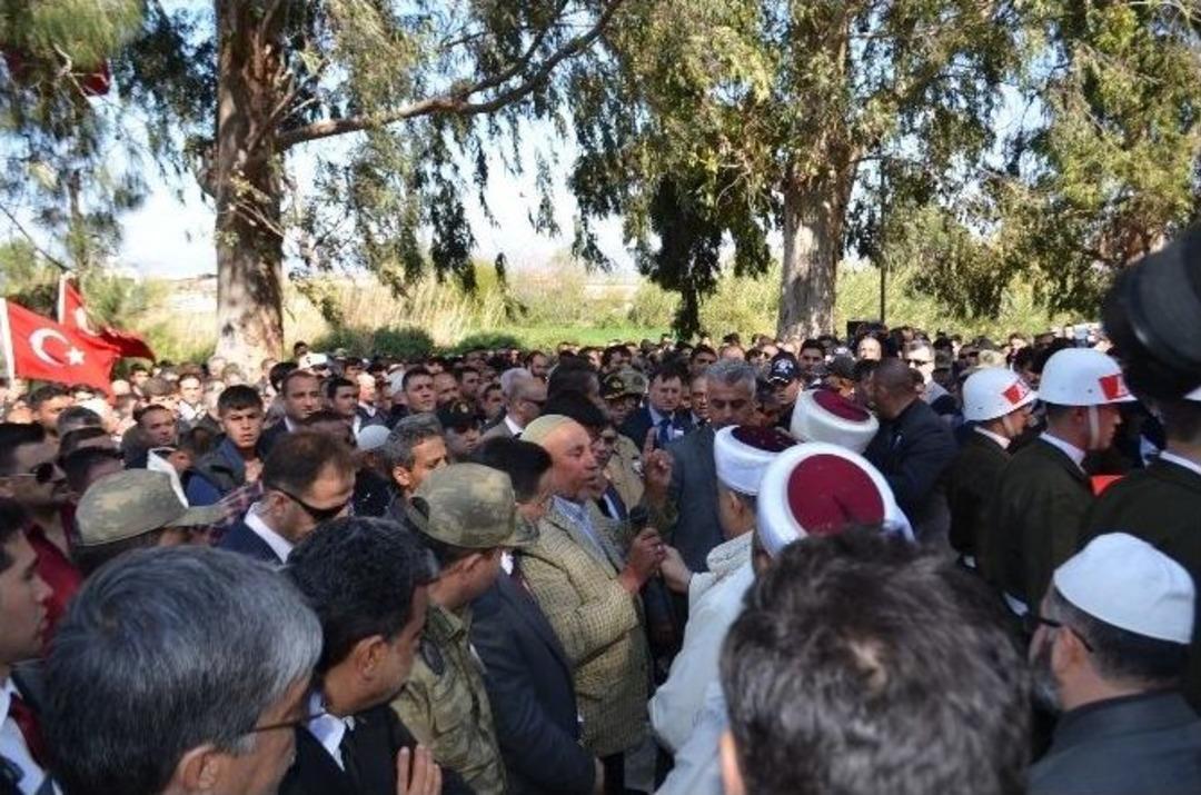 Hataylı Şehit, Kardeşlerinin Yanına Defnedildi