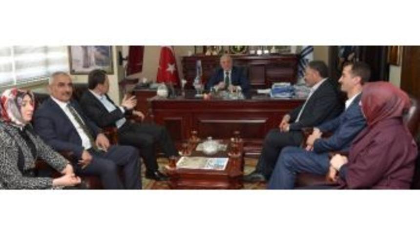 Memur-sen Genel Başkanı Yal&ccedil;ın, Başkan Sekmen&rsquo;i Ziyaret Etti