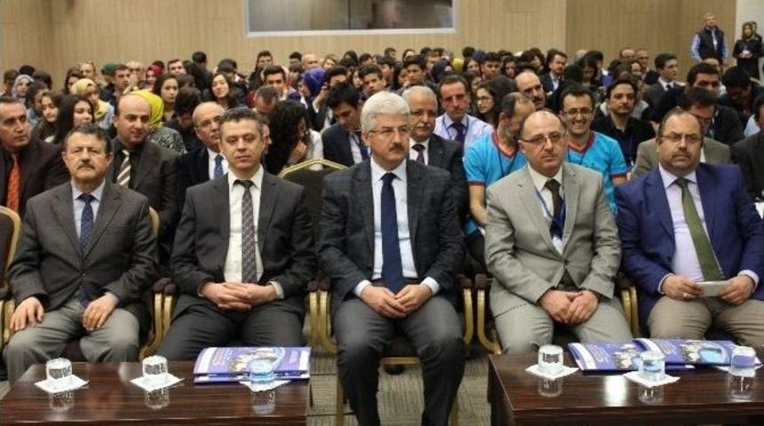 47. Orta&ouml;ğretim &Ouml;ğrencileri Araştırma Projeleri Sergisi A&ccedil;ıldı