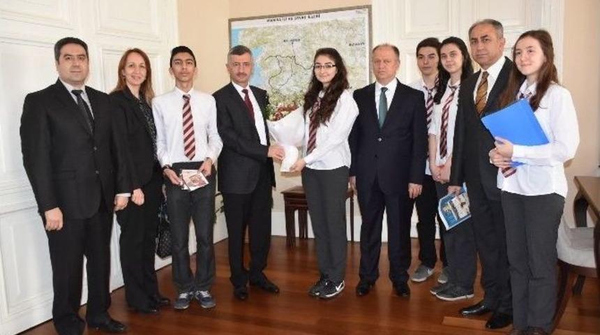 Liselilerden &Ccedil;anakkale&rsquo;ye &Ouml;zel İngilizce Anlatım