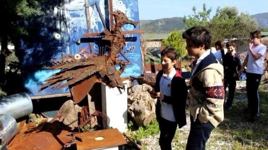 Bodrumlu &Ouml;ğrenciler Sanatı Ve Sanat&ccedil;ıyı Yerinde Tanıdılar