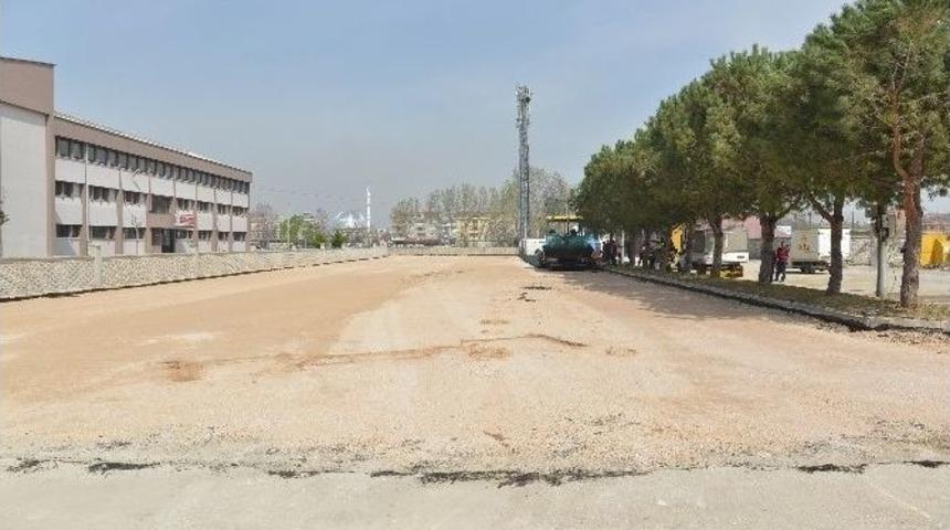 İng&ouml;l Pazar Alanı Yeniden D&uuml;zenleniyor