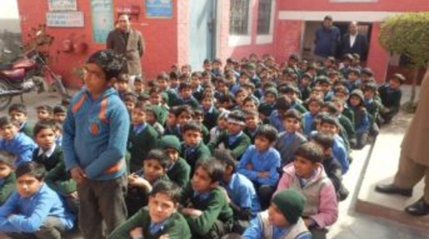 D&uuml;nya Su G&uuml;n&uuml;nde Pakistan&rsquo;da Engellilere Su Hijyeni Eğitimi