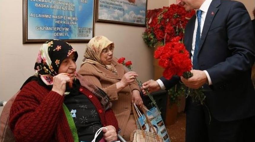 Tahmazoğlu Huzurevi Sakinleriyle Buluştu