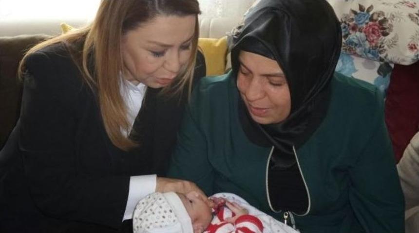 &Ccedil;alık, Sevgi Evleri Ve Huzurevi&rsquo;ni Ziyaret Etti