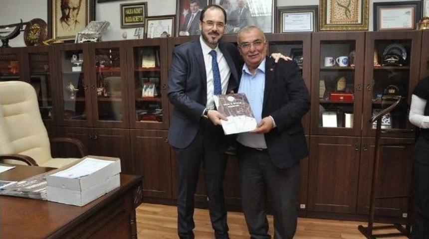 Başiskele&rsquo;de Bin 280 Tapu Daha Sahiplerine Kavuştu