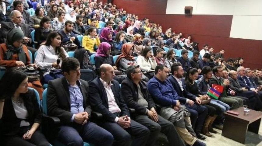 Ne&uuml;&rsquo;de &rsquo;azerbaycan Katliamları&rsquo; Konulu Panel D&uuml;zenlendi