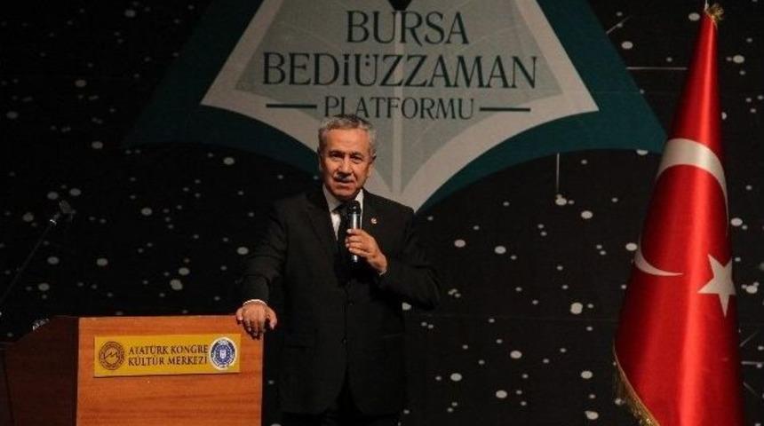 B&uuml;lent Arın&ccedil;: "bonzai T&uuml;rkiye&rsquo;de B&uuml;y&uuml;k Bir Felaket"