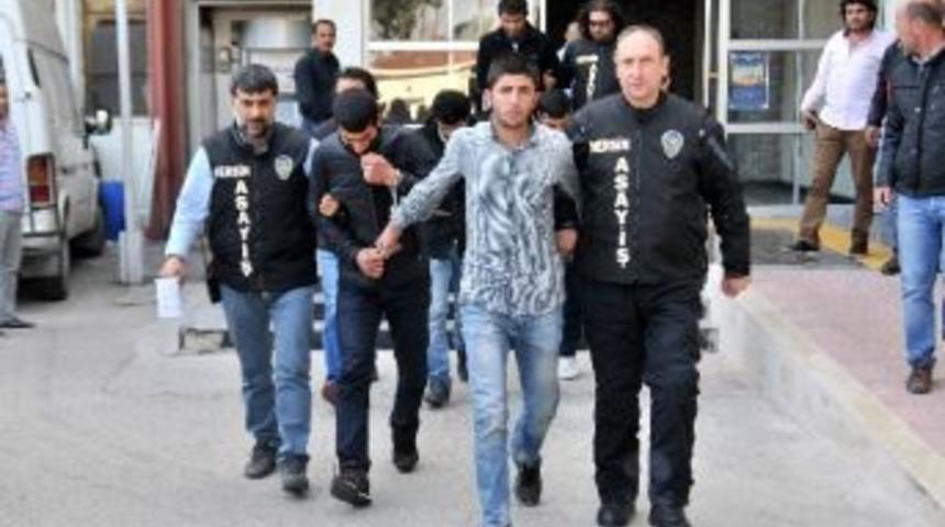 Motosiklet Hırsızları Yakalandı