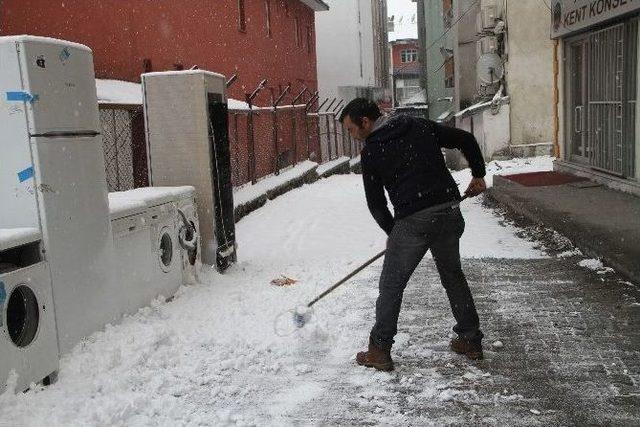 Ardahan’da Kar Yağışı