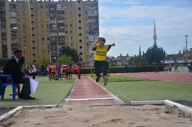 Okullararası Küçükler Puanlı Atletizm İl Müsabakaları