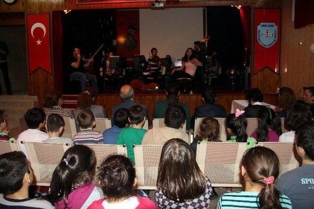 Opera Ve Bale, Müzik Enstrümanlarını Öğrencilere Tanıttı