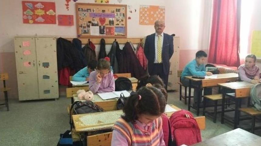 &rsquo;okumak Hayattır&rsquo; Konulu Kitap Okuma Yarışması