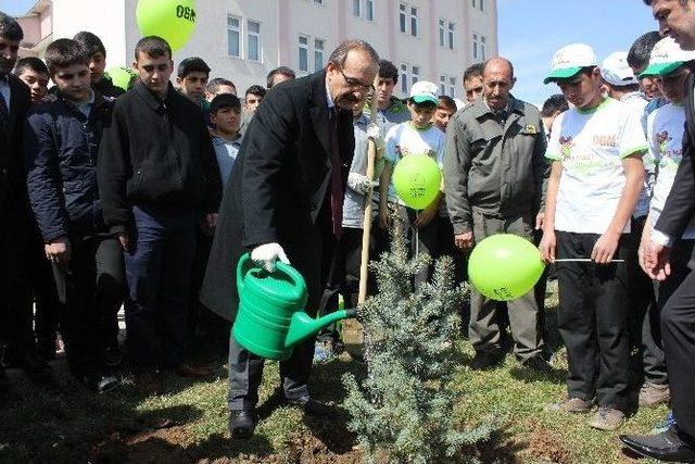 Vali Yavuz’dan ‘sahte Hoca’ Tepkisi