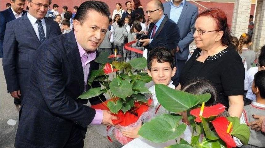 Tuzla Belediyesi Çanakkale’yi Tuzla’ya Taşıdı