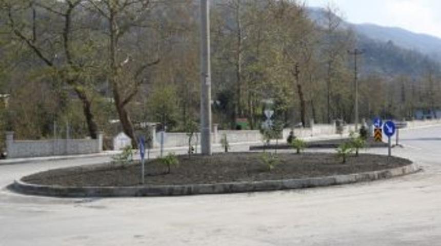 Sapanca G&uuml;ldibi&rsquo;ne Yeni Kavşak Yapıldı