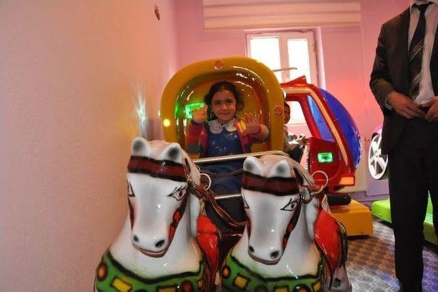 Digor Kadın Yaşam Merkezi En &Ccedil;ok &Ccedil;ocukların Y&uuml;z&uuml;n&uuml; G&uuml;ld&uuml;rd&uuml; 1