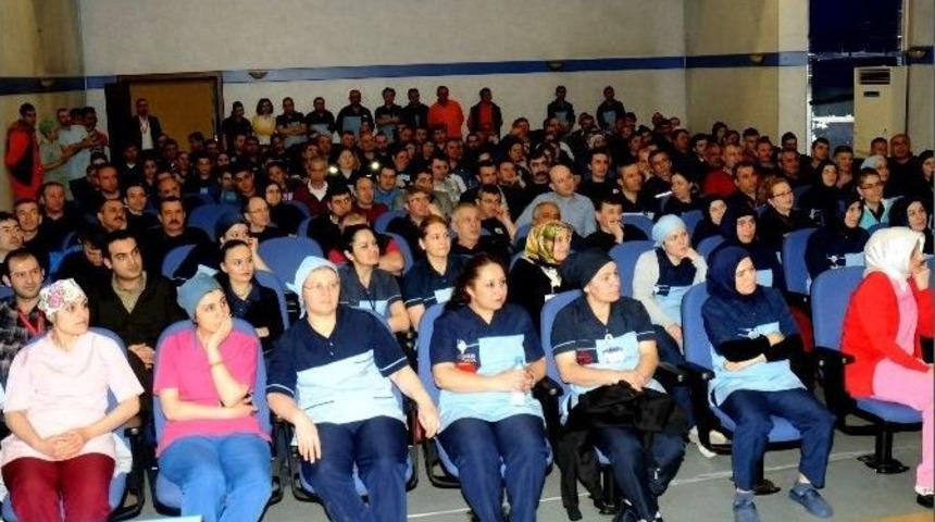 Om&uuml;&rsquo;de Hastane Personeline &rsquo;iş Sağlığı Ve G&uuml;venliği&rsquo; Eğitimi