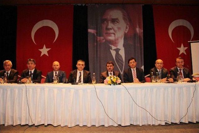 Vali Şahin, Teröre Karşı ‘birlik’ Ve ‘beraberlik’ Vurgusu Yaptı