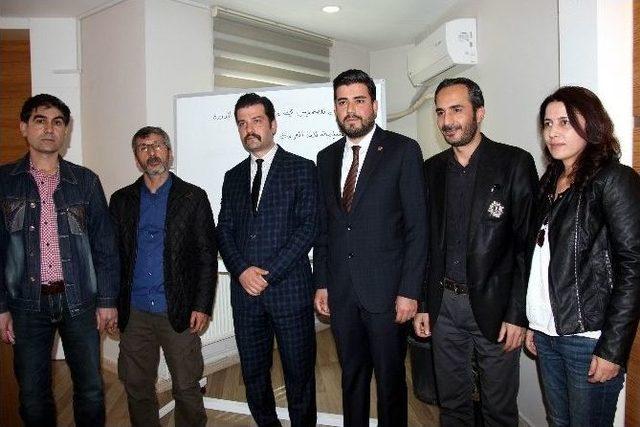Suriyelilerin Artan N&uuml;fusu Gazetecileri Arap&ccedil;aya Y&ouml;neltti 1