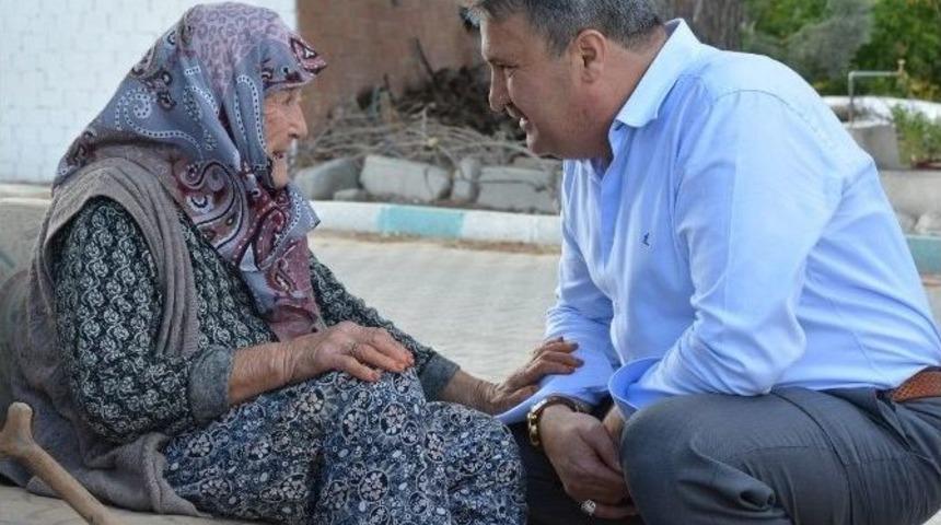 Başkan &Ccedil;er&ccedil;i Yaşlılar Haftası&rsquo;nı Kutladı
