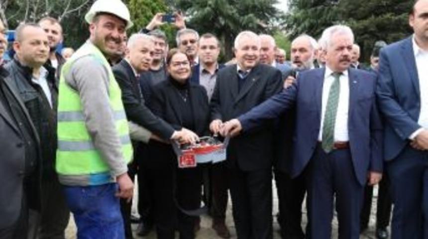 B&uuml;lent Koşmaz&rsquo;ın İsmi Turgutlu&rsquo;da Yaşayacak