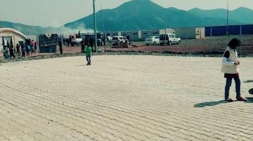 &Ccedil;adır Kentte Yangın