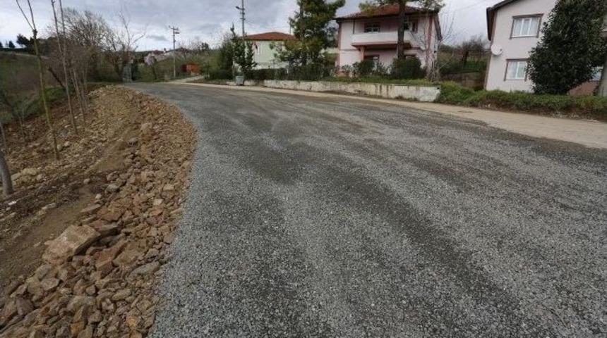 Esentepe&rsquo;de Heyelan Sonucu &Ccedil;&ouml;ken Yol Onarıldı