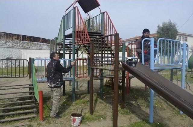 Turgutlu’nun Dört Bir Yanında Yenileme Devam Ediyor 1