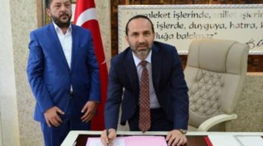 &Uuml;nye&rsquo;de En B&uuml;y&uuml;k İhalede İmzalar Atıldı