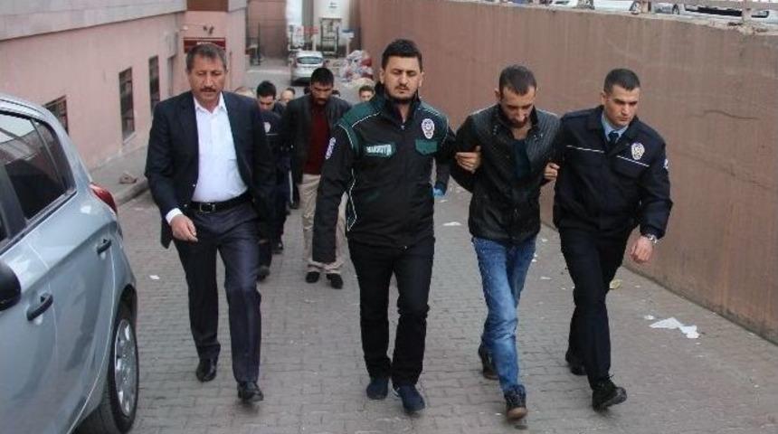 Kayseri&rsquo;de Uyuşturucu Operasyonu: 8 G&ouml;zaltı