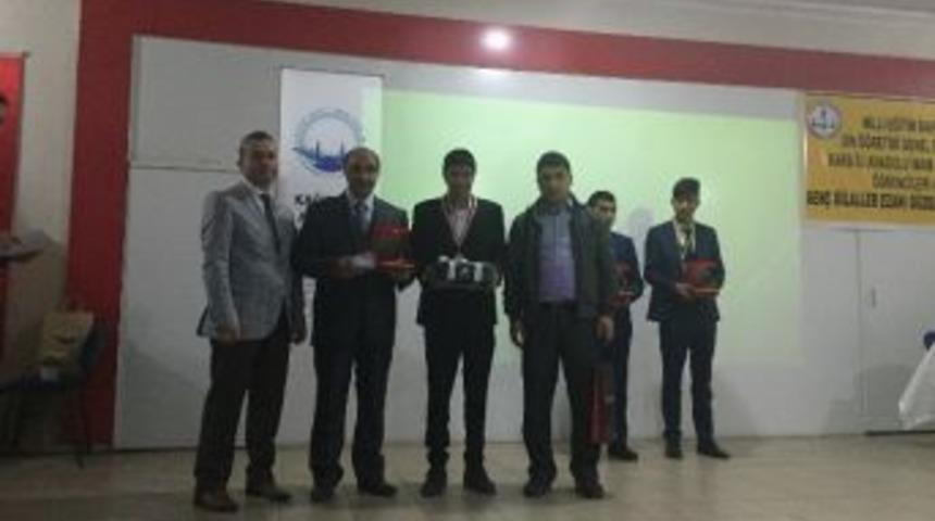 Kağızman İmam Hatip Ezan Yarışmasına Ev Sahipliği Yaptı