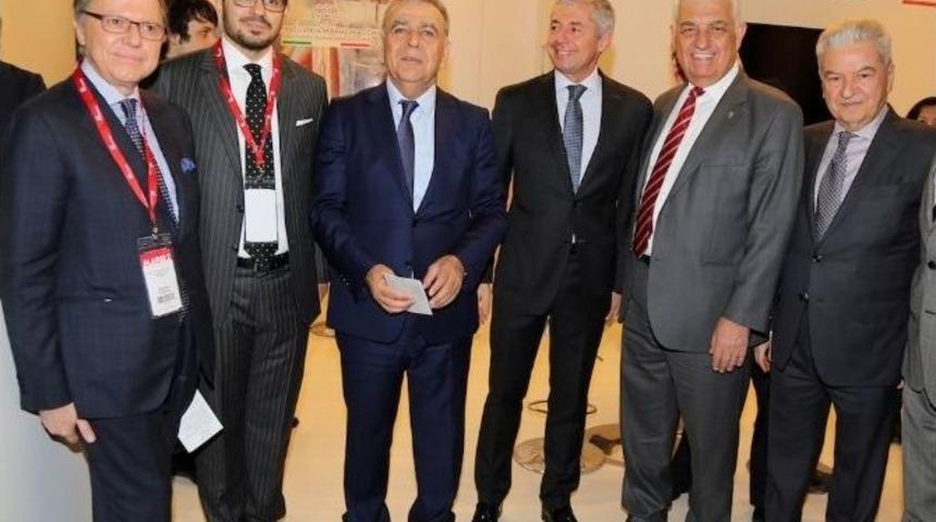 D&uuml;nyanın En B&uuml;y&uuml;k &Uuml;&ccedil;&uuml;nc&uuml; Mermer Fuarında İtalya Coşkusu