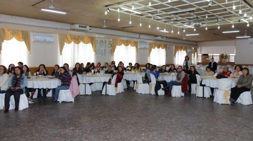 İzmir&rsquo;in &Uuml;retici Kadınları Urla&rsquo;da Buluştu