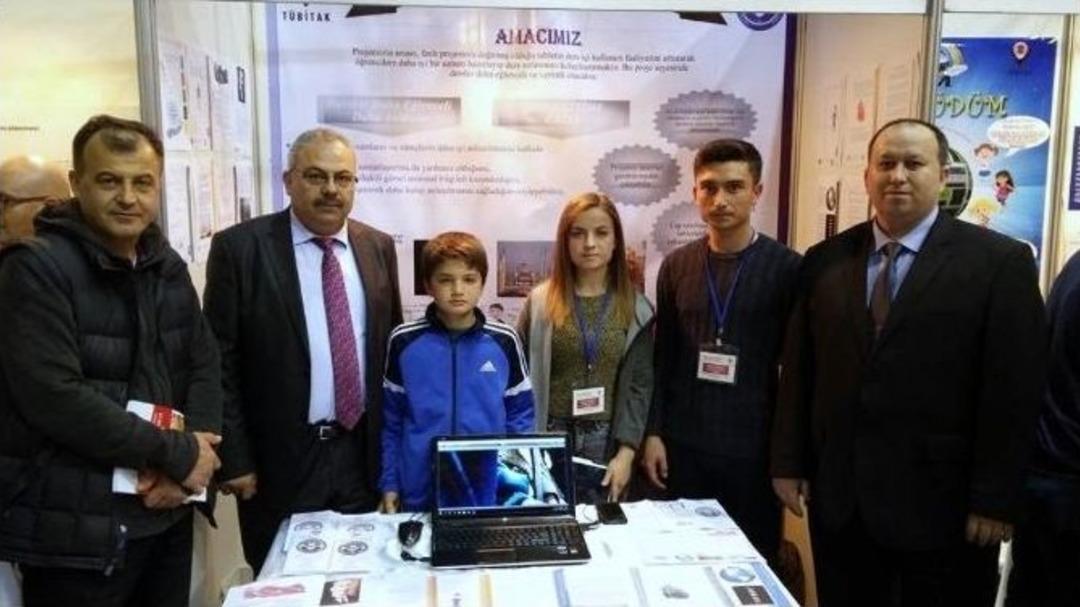 Gediz&rsquo;den 4 Okul T&uuml;bitak&rsquo;ın B&ouml;lge Finali Sergisi&rsquo;ne Katıldı