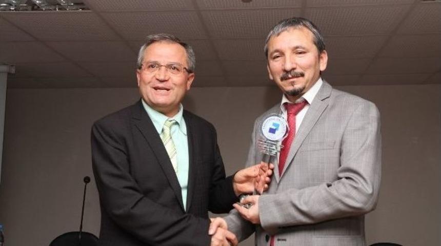 Pa&uuml;&rsquo;de Mesnevi&rsquo;den Pedagojik Y&ouml;ntemler Konferansı