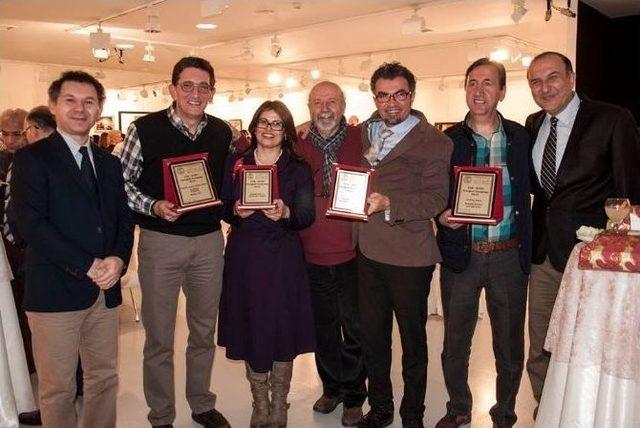 Patoloji Uzmanına Fotoğraf &Ouml;d&uuml;l&uuml; 1